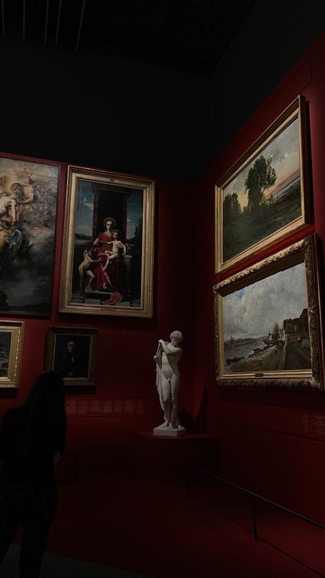 Museum Art Paintings, Art Museum Paintings, Fantasy Museum, Louvre Aesthetic, Museum Paintings, Louvre Abu Dhabi, Louvre Museum, Greek Art, Dark Academia Aesthetic