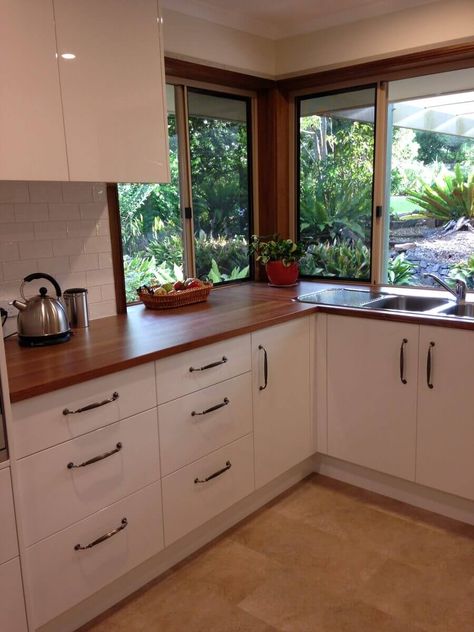 Wooden Bench Top Kitchen, Kitchen Benchtops Ideas, Wooden Benchtop Kitchen, Timber Benchtop Kitchen, Wood Benchtop, Wooden Benchtop, Wooden Kitchen Bench, Custom Built Kitchen, Timber Benchtop