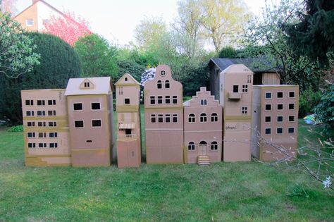 Cardboard Buildings, Box City, Cardboard Box Houses, Cardboard City, Cardboard Houses, Cardboard Castle, Baby Buns, Cardboard Box Crafts, Cardboard Sculpture