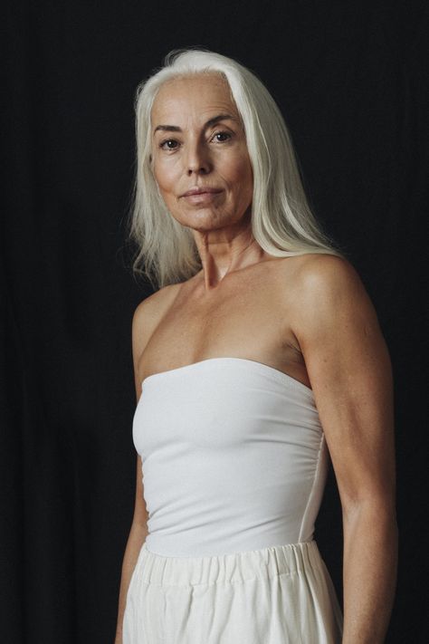 This Stunning 60-Year-Old Woman Is the Star of a Brand-New Swimwear Campaign Yasmina Rossi, 60 Year Old Woman, Model Looks, Popsugar Fashion, Old Woman, Swimsuit Models, Sports Illustrated, Fashion Over 50, White Hair