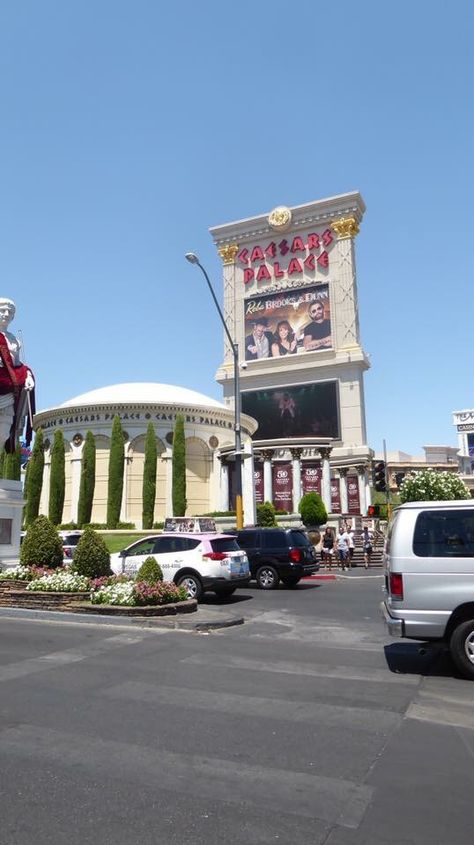 Who loves Cesars palace? Cesar Palace Las Vegas, Palace, Las Vegas, Quick Saves