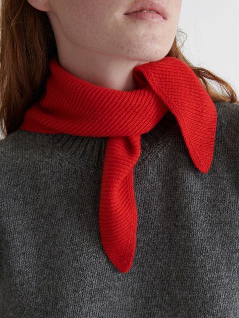 What Is the "Unexpected Red Theory" and Why Is It Taking Over Fashion? | Who What Wear UK Triangle Scarf Outfit, Theory Fashion, Scarf Aesthetic, Simple Winter Outfits, Scarf Outfit, Monochrome Outfit, Poppy Red, Winter Outfit Inspiration, Triangle Scarf