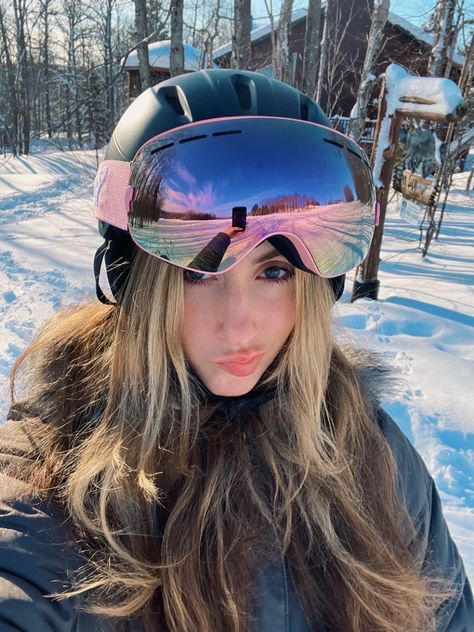 Picture Poses, Skiing, Pink