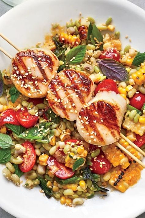 Grilled Scallops, Corn Salad Recipes, Scallop Recipes, Easy Backyard, Seafood Salad, Fish Dinner, Saint Jacques, Corn Salads, Summer Salad