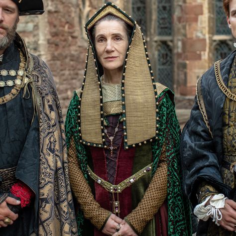 Harriet Walter, Alyssa Velaryon, The Spanish Princess, Margaret Beaufort, Spanish Princess, Black Family, Princess Margaret, Black Families, Medieval Fashion