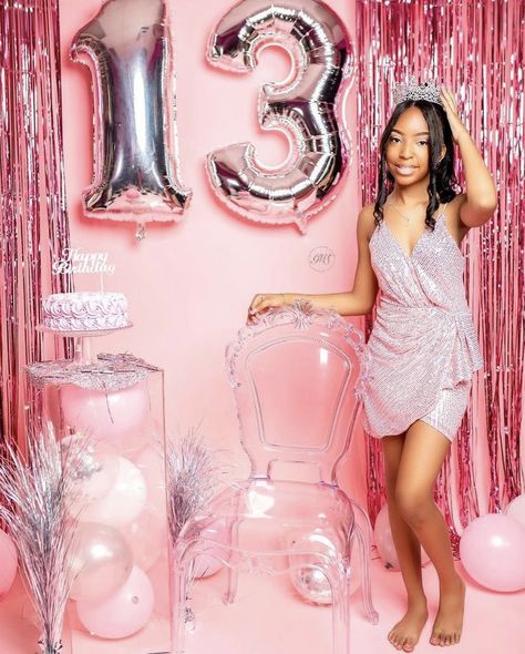 12 Birthday Photoshoot Ideas, Birthday Outfit Ideas Pink, Birthday Photoshoot Ideas 13, 16 Birthday Outfit Ideas, 13 Birthday Picture Ideas, Bday Outfit Ideas, 13th Birthday Party Ideas For Girls, Jordan Birthday, Outfit Ideas Pink