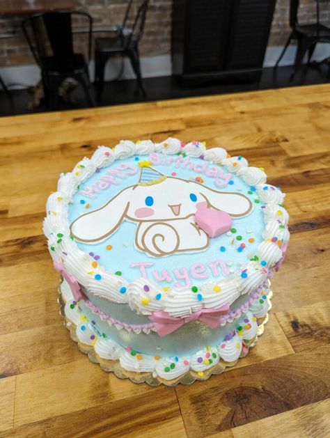 Cinnamon Roll Hello Kitty Birthday Party, San Rio Birthday Theme, Cinnamoroll Birthday Cake Ideas, Cinnamonroll Sanrio Birthday Party, Cinnamon Roll Sanrio Birthday, Cinnamaroll Party Ideas, Cinamonroll Birthday Cake, Cinnamaroll Birthday, Cinnamoroll Happy Birthday