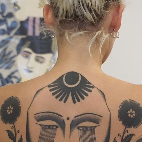 Nicobone on Instagram: "healed backpiece on sunburned peeling skin 🌞 — thanks again sima! __________ Bookings: nicobone.tattoo@gmail.com __________ #tattoo #tttism #amsterdam #nicobone" Beautiful Cover Up Tattoos For Women, Layered Tattoo Design, Flowers With Faces Tattoo, Back Peice Ideas Tattoo, Venus Of Willendorf Tattoo, Big Arm Tattoos Women, Neck Tattoo Woman, Woman’s Back Tattoo, Full Back Tattoo Ideas