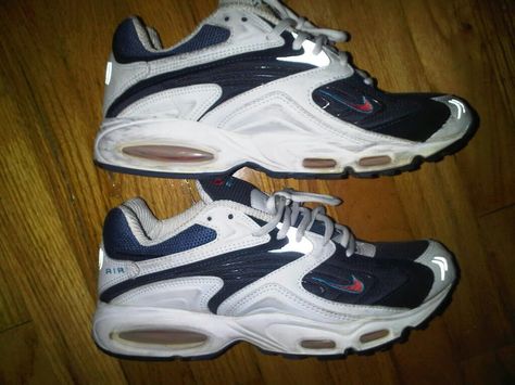 Nike Air Max Triax, Interesting Shoes, Swag Shoes, Saucony Sneaker, Air Max Sneakers, Kitchen Gadgets, Air Max, Nike Air Max, Old School