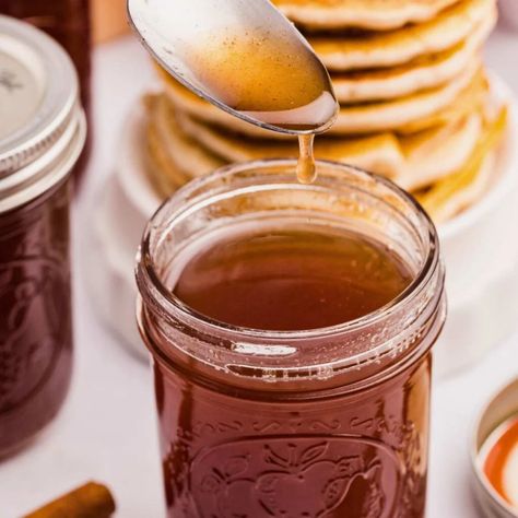 Apple Syrup Canning Recipe: Turn Apple Peels Into A Sweet Syrup Apple Cinnamon Syrup Recipe, Peach Scrap Syrup, Apple Scrap Syrup, Apple Scraps Recipes, Apple Jam Recipe Canning, Apple Peel Recipe, Pear Syrup Recipe, Apple Syrup Recipe, Preserving Apples