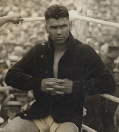 Jack Dempsey "A champion is someone who gets up when he can't."⁠ #RelentlesslyValiant Max Baer, Being Crowned, Jack Dempsey, Warrior Spirit, Vintage Sportswear, World Champion, Vintage Box, New York State, Vintage Sports