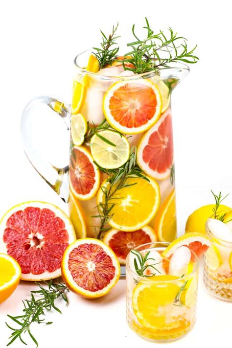 Fall Spa Water, Citrus Infused Water, Grapefruit Centerpiece, Citrus Water, Flavored Water Recipes, Diy Spa Day, Infused Waters, Breakfast Low Carb, Cottage Market