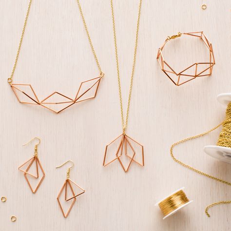 Jewelry Kit, Jewelry Kits, Geometric Jewelry, Gold Accessories, Diy Schmuck, Inspiration Board, Dainty Jewelry, Fine Jewellery, Jewelry Tutorials