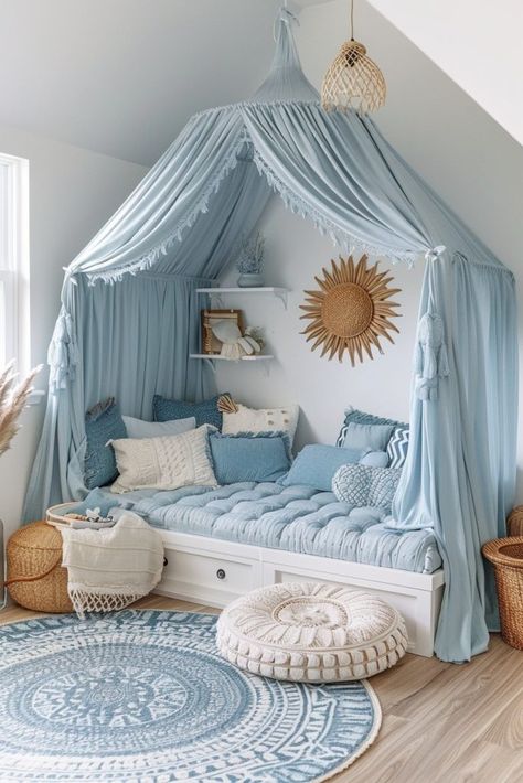 29 Blue Boho Girls Bedroom Designs To Inspire Sweet Dreams 29 Sky Blue Curtains Bedroom, Pink And Blue Boho Bedroom, Light Blue Bedroom Decor Ideas, Small Beach Apartment Decor, Blue Girls Room Ideas, Sky Blue Room Decor, Beach Themed Girls Bedroom, Blue Kid Bedroom, Blue Kids Rooms