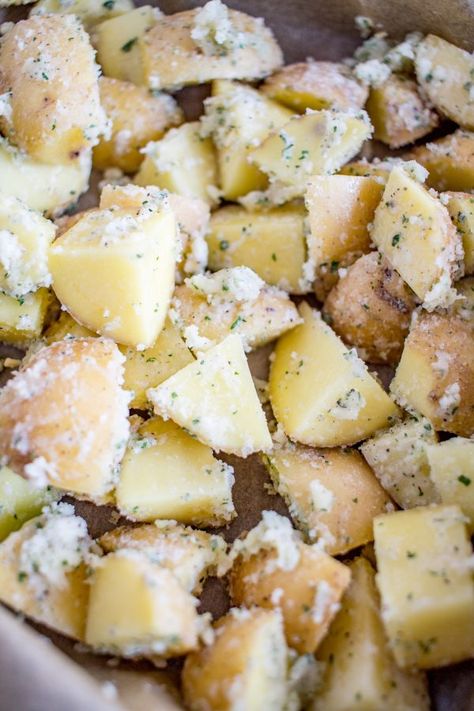 Diced Potatoes In Oven, Simply Potatoes Recipes, Ranch Roasted Potatoes, Roasted Potato Recipe, Roasted Ranch Potatoes, Ranch Potato Recipes, Russet Potato Recipes, Parmesan Ranch, Red Potato Recipes