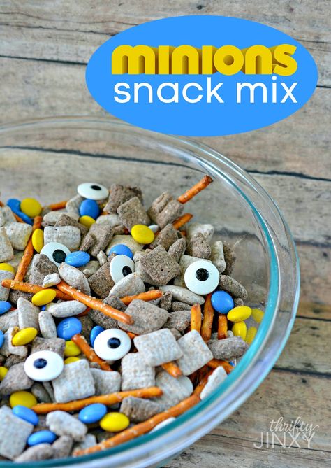 Minions Snack Mix Minion Snacks, Cookies Japanese, Cookies Sandwich, Party Mix Recipe, Making Jelly, Snack Mix Recipe, Plating Food, Presentation Food, Jelly Cookies