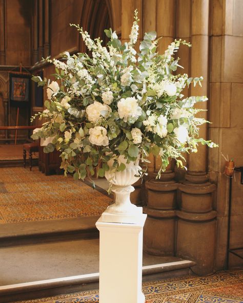 Large Flower Arrangements For Church Pedestal, Flower Display Wedding, Pedestal Wedding Flowers, Floral Altar Arrangement, Foliage Centerpiece Wedding, Large Urn Floral Arrangements, Church Florals Wedding, Wedding Flower Urns, Alter Flower Arrangements Wedding