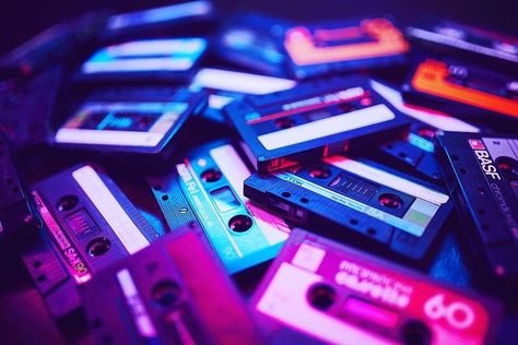 Aesthetic • Instagram Neon Dj Aesthetic, Neon 90s Aesthetic, Neon Music Aesthetic, Arcadecore Aesthetic, Chaotic Neutral, 80s Vibes, 8 Bits, Vaporwave Aesthetic, Neon Aesthetic