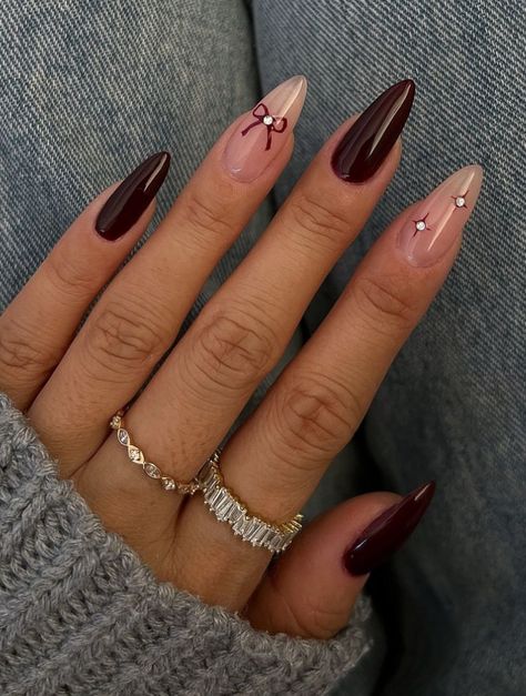 Brown Fall Almond Nails Design, Fall Gel X Nail Designs Almond, Medium Almond Nails Designs Fall, Nail Inspo Fall Almond, At Home Fall Nails, Fall Birthday Nails Almond, Autumn Almond Nails Design, Mulberry Nails Design, Nail Inspo October