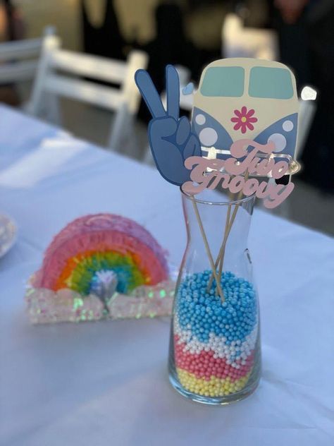 Groovy Party Snack Ideas, Groovy Centerpieces Birthday, Two Groovy Centerpiece, Two Groovy Birthday Party Centerpieces, Fourever Groovy Birthday Party Cake, Groovy Party Centerpiece Ideas, Two Groovy Birthday Decor, Diy Groovy One Party Decor, Two Groovy Party Food Ideas