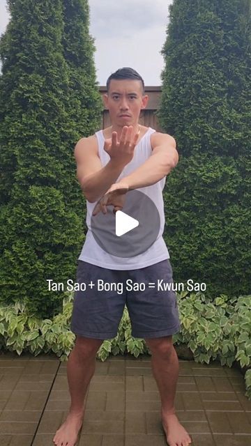 WING CHUN CLUB (WCC) on Instagram: "Wing Chun is a martial art that emphasizes efficient hand techniques, often combining moves for effective defense and counter-attacks like Pak Da and Kwun Sao.  #wingchun #vingtsun #wingtsun #kungfu #martialarts #martialartist #kungfulife" Martial Art Stretching, Best Martial Arts For Self Defence, Mix Martial Arts, Cqc Martial Art, Wing Chun Martial Arts, Martial Arts Techniques, Wing Chun, Martial Artist, Self Defense