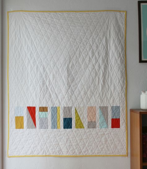 Minimalist Quilt, Basic Quilting, Modern Geometric Quilt, Basic Quilt, Modern Baby Quilt, Quilt Modernen, Geometric Quilt, Quilt Care, Picture Quilts