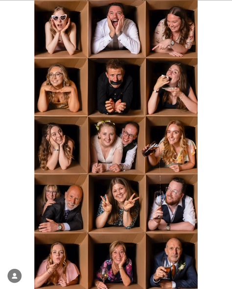 Photo Booth Christmas Card, Xmas Box Photoshoot, Card Board Box Christmas Photos, Holiday Box Photoshoot, Cardboard Box Christmas Photo, Christmas In A Box Photoshoot, Family Christmas Box Photos, Family Box Photo, Cardboard Box Photoshoot Christmas