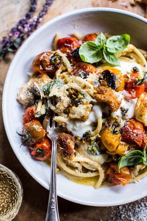 , Florentine Pasta, Chicken Florentine Pasta, Pasta With Herbs, Tomato Basil Chicken, Half Baked Harvest Recipes, Resep Pasta, Chicken Florentine, Fest Outfits, Basil Chicken