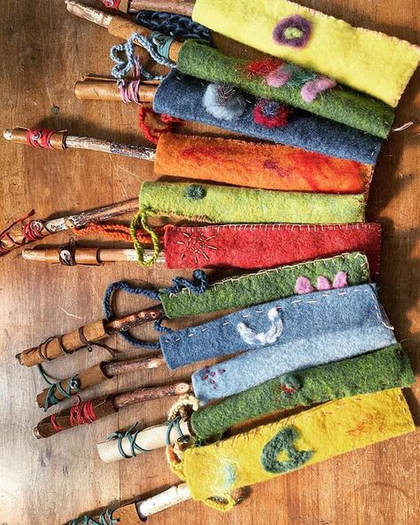 Waldorf Sewing Projects, Waldorf Party Favors, Waldorf Needle Felting, Waldorf Handwork Kindergarten, Waldorf Handwork Projects, Waldorf Crochet, Waldorf Handwork, Waldorf Homeschooling, Waldorf Crafts