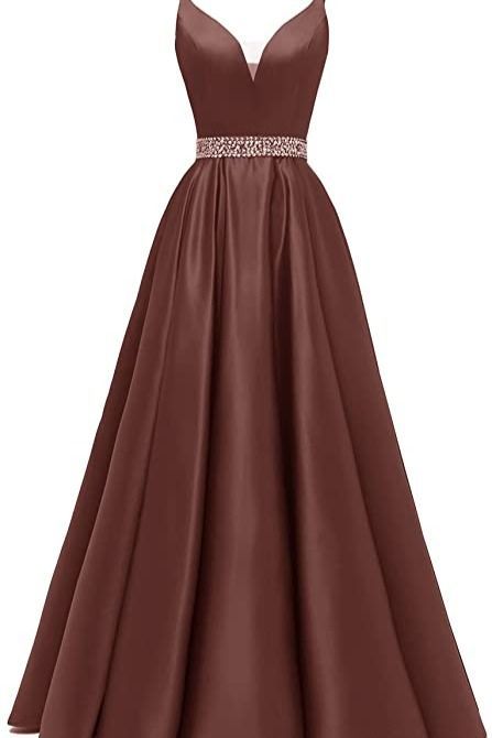 This brown ball gown features V-Neck, sleeveless, A-Line empire waist, maxi floor length, adjustable corset lace up, built-in-bra, fully lined with boned will make you look more elegant and glamourous at the party. Gowns Purple, Empire Waist Maxi, Prom Dress Long, Spaghetti Strap Prom Dress, Plus Size Party Dresses, Beaded Prom Dress, Corset Lace, Pretty Prom Dresses, Gala Dresses