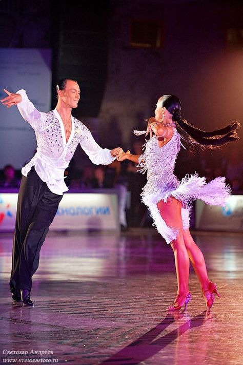 Sergey and Melia International Latin Dance, Dance Meaning, Salsa Dancer, Samba Dance, Latin Dancing, Salsa Music, Latin Ballroom Dresses, Ballroom Dance Latin, Latin Ballroom