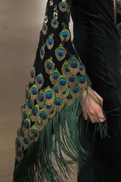 Peacock Feathers, Yanina Couture, Peacock Dress, 파티 드레스, Sleeves Designs For Dresses, Couture Mode, Designs For Dresses, Peacock Feather, Fantasy Fashion