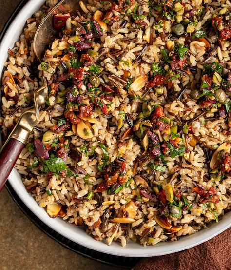 Dried Cherry Recipes, Tomato Tapenade, Oven Baked Rice, Rice In The Oven, Wild Rice Recipes, Rice A Roni, Almond Chicken, Indian Rice, Baked Rice