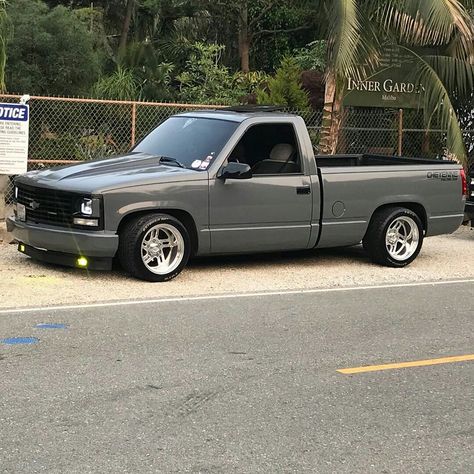 Cabrio Vw, Obs Chevy, Classic Cars Trucks Chevy, Obs Truck, Single Cab Trucks, Chevy Trucks Silverado, Silverado Truck, Chevy 1500, Lowrider Trucks