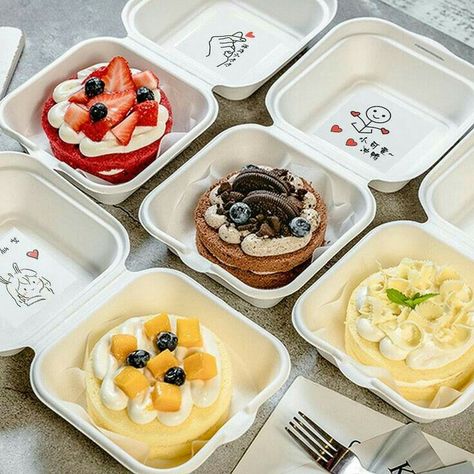 Takeaway Desserts, Lunch Box Baking, Hamburger Box, Mini Torte, Food Boxes, Dessert Packaging, Dessert Aux Fruits, Baking Cakes, Think Food