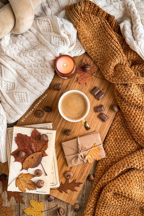 Autumn Flatlay, Instagram Autumn, Fall Inspiration, Flat Lay Photography, Fall Inspo, Fall Feels, A Cup Of Coffee, Coffee And Books, Autumn Cozy