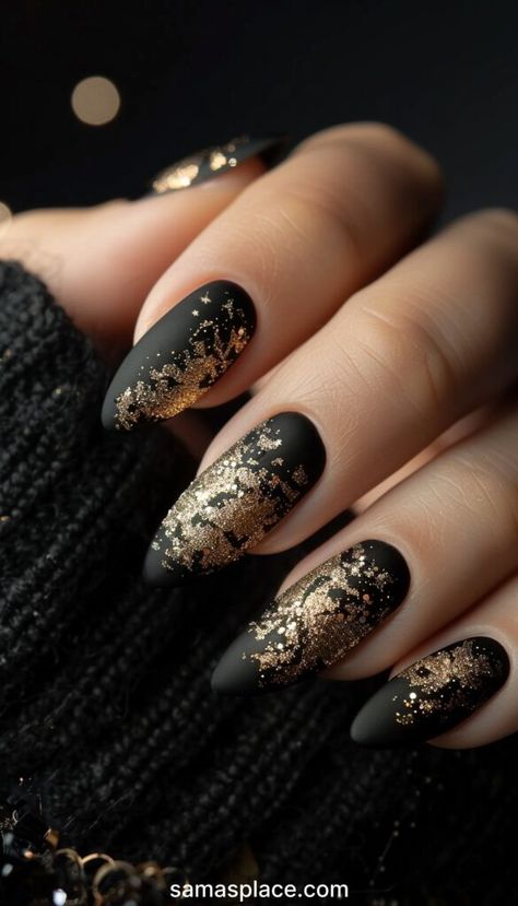 Silver Celestial Nails, Fall Black Nails, Best Fall Nails, Black Gold Nails, Sunflower Nails, Matte Black Nails, Nail Nail, Nail Art Inspiration, Nails Inspo