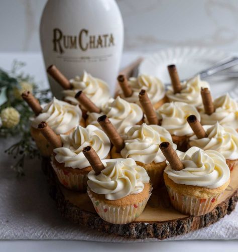 The BEST RumChata Cupcakes (with Cake Mix) - DelMarValicious Dishes Rumchata Cupcakes With Cake Mix Recipe, Rum Chata Cupcakes Recipe, Rum Cake Cupcakes, Rum Cupcakes Easy, Rum Chata Cupcakes, Rumchata Cake, Simple Cupcake Recipe, Rumchata Cupcakes, White Cake Cupcakes