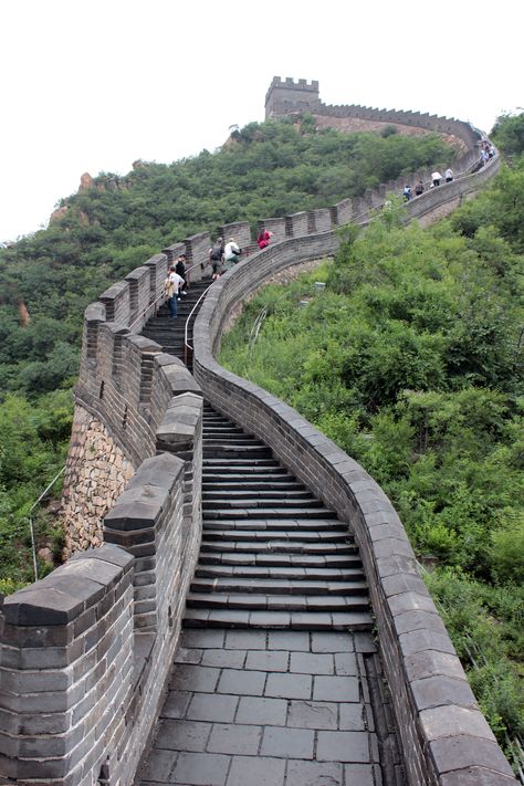 The Great Wall of China - July 2018 Tai Chi tour. China Pics, King Palace, 7 World Wonders, Shanghai City, China Architecture, Chinese Wall, Pig Wallpaper, Painting Competition, Castle Wall