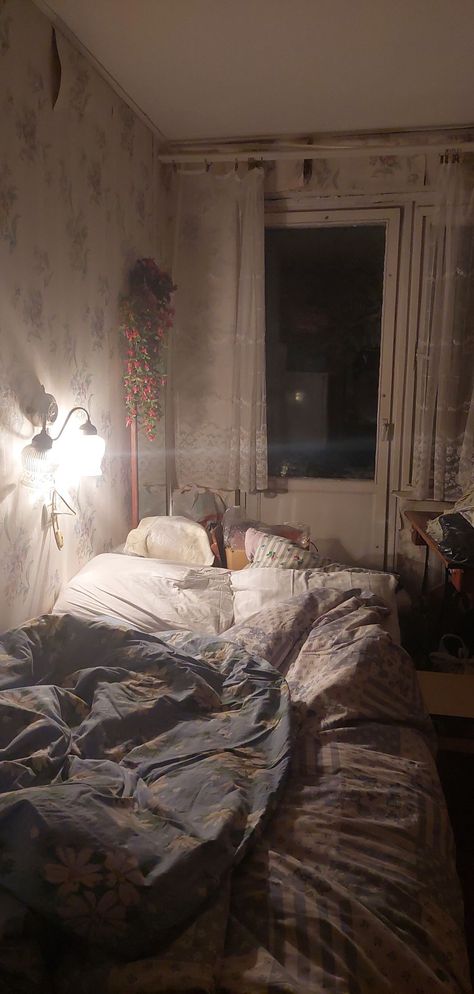 Eastern European Room, Eastern European Bedroom Aesthetic, German Bedroom Aesthetic, Eastern European Bedroom, Winter In Eastern Europe, Slavic Interior Design, Poor Bedroom Aesthetic, Run Down Bedroom, Russian Bedroom Aesthetic