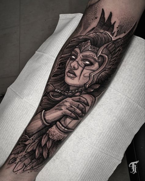 Athena Tattoo, Valkyrie Tattoo, Viking Tattoo Sleeve, Medusa Tattoo Design, Stylish Tattoo, Forarm Tattoos, Strength Tattoo, Medusa Tattoo, Greek Tattoos