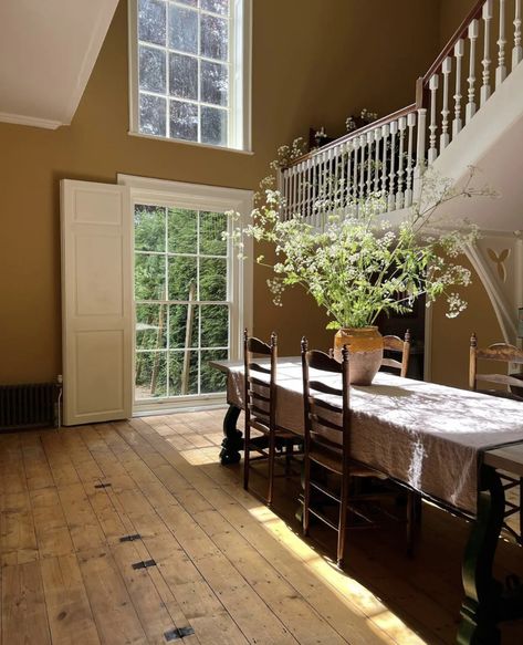 Edward Bulmer, Hall Painting, Turquoise Room, Hallway Colours, Natural Paint, Timeless Interior, Hallway Design, Colour Consultant, Earth Pigments