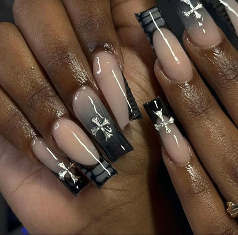 Nails That Fit With Black Dress, Y Initial Nails, Y2k Nails Black And White, Black Nails With Initial, Nails With C Initial, Nails With K Initial, D Initial On Nails, K Initial Nails, Nail Ideas Long Square