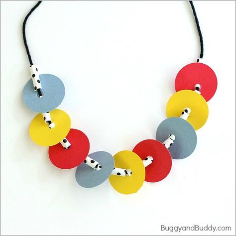 Necklace Craft for Kids Inspired by Press Here- BuggyandBuddy.com Campfire Crafts For Kids, Math Patterns, Wet Felting Projects, Dot Day, Fall Crafts For Kids, Love Anniversary, Necklace Craft, Pretty Necklaces, Craft For Kids