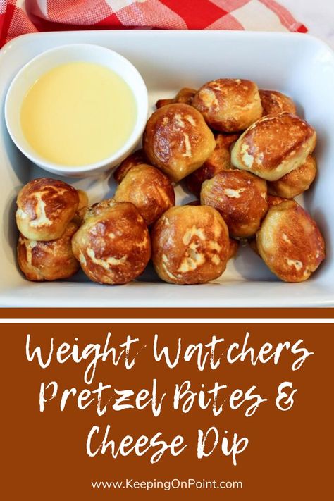 Weight Watchers Pretzel Bites  Cheese Dip - this is not  made with two ingredient dough! Two Ingredient Dough, Ww Appetizers, Weight Watchers Appetizers, Weight Watchers Food Points, Keeping On Point, Weight Watchers Tips, Jalapeno Popper Dip, Weight Watchers Meal Plans, Weight Watchers Snacks