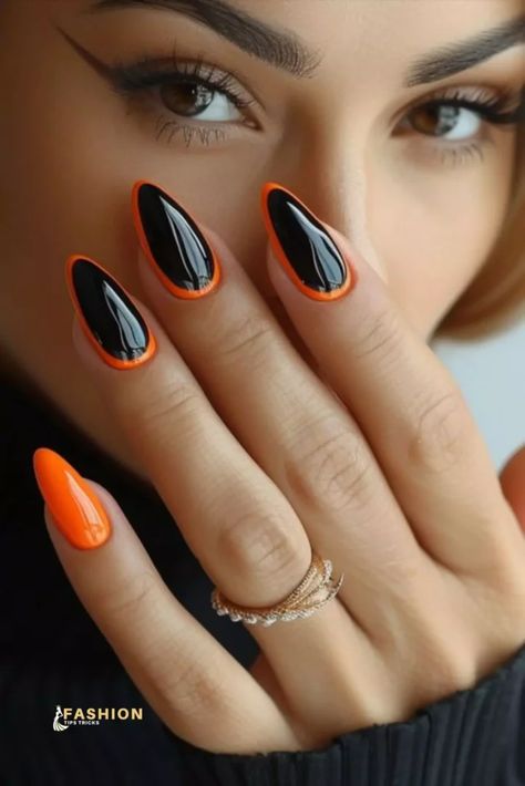 Black And Orange French Nails, Medium Stiletto Nails, Christmas Nail Designs Easy, Makeup Nails Designs, Halloween Acrylic Nails, Fingernail Designs, Fall Nail Trends, Nail Designs Tutorial, Simple Gel Nails