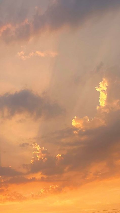 Clouds Clouds Aesthetic, Sunset Clouds, 8k Wallpaper, Cloudy Sky, Bollywood Movie, Dream City, Sky Aesthetic, Nature Pictures, Chennai