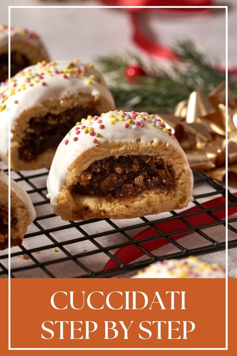 Italian Fig Cookies Recipes, Cuccidati Cookies Recipe, Sicilian Cookies Recipes, Traditional Italian Christmas Cookies, Cucidati Cookies Recipe, Italian Fig Cookies Cucidati, Italian Christmas Cookies Authentic, Cucidati Cookies, Italian Cookies Traditional Christmas