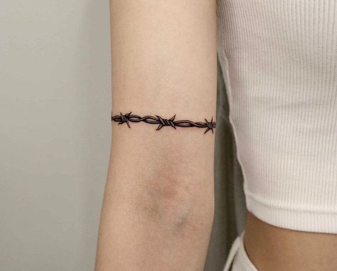 Barbed Wire Tattoos Around Arm, Mens Cuff Tattoo, Chain Tattoo Around Arm, Barbed Wire Wrapped Around Arm Tattoo, Barbed Wire Arm Band Tattoo, Wrist Chain Tattoo, Wire Tattoo Arm, Arm Cuff Tattoo For Women, Barbed Wire Tattoo For Women