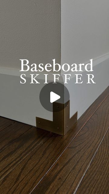 Trendeetz |  Dee on Instagram: "Have you ever heard of a SKIFFER?  Brass skiffers are used as decorative protectors for baseboard corners from marks and every day damage. My little guy loves to drive his cars around the house and always manages to drive right into the baseboard. I put them in high traffic areas to help prevent damage. It also adds a nice decorative element.   I went with a more modern brass design; however, there are so many different styles to try!  ✨How to Shop: Follow along in stories for the link or check back later in stories highlight ‘Reels Links’ for the link.   #skiffer #homedesign #amazonfinds #amazonhome" Large Baseboard Trim, Modern Baseboards And Trim Ideas, Baseboard Corner Protectors, Baseboard Protector, Skiffers Corner, Baseboard Upgrade, Modern Baseboards And Trim, Baseboard Corners, Baseboard Ideas